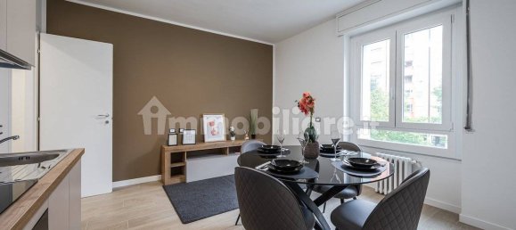 Apartamento de 1 dormitorio en Milan, Italy No. 316351 2