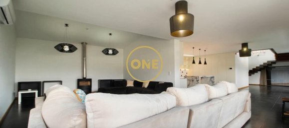 3 Schlafzimmer Haus in Maia, Portugal, Nr. 52493 6