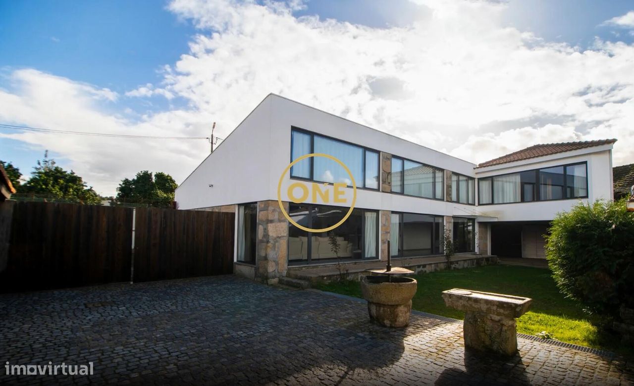 3 Schlafzimmer Haus in Maia, Portugal, Nr. 52493