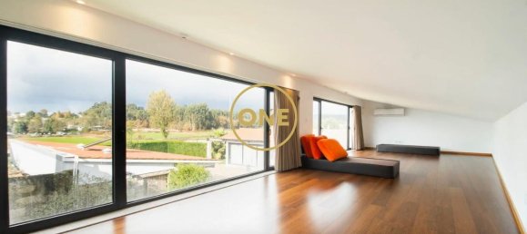 3 Schlafzimmer Haus in Maia, Portugal, Nr. 52493 15