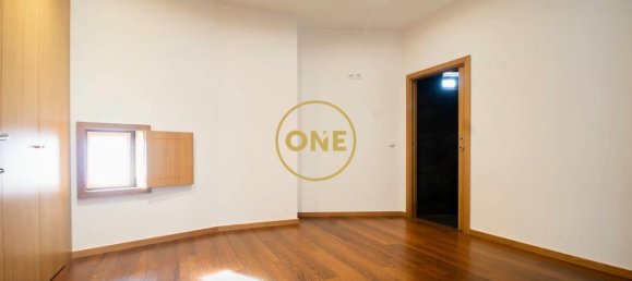 3 Schlafzimmer Haus in Maia, Portugal, Nr. 52493 18