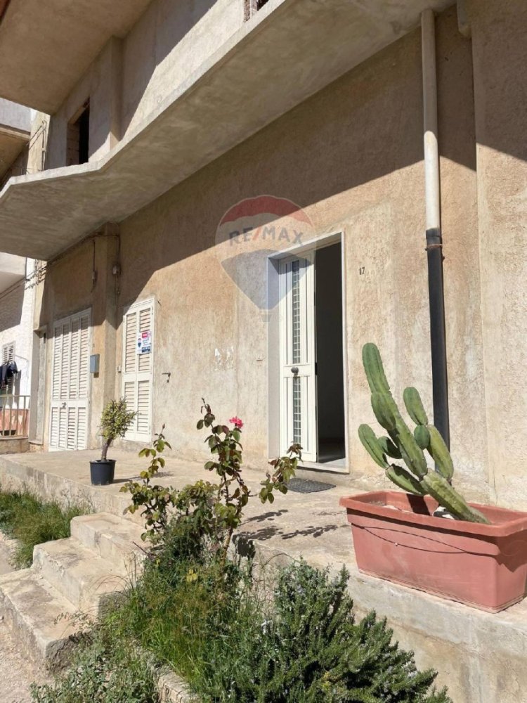 2 bedrooms House in Scicli, Italy No. 319016