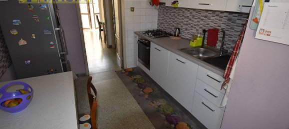3 rooms Apartment in San Benedetto del Tronto, Italy No. 225746 8