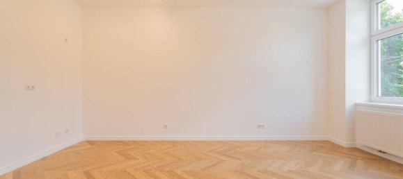 Квартира с 2 комнатами в Фафоритен, Австрия № 206383 3