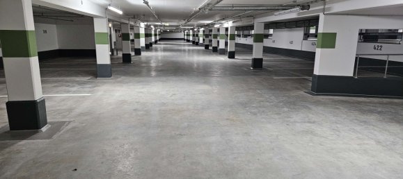 Parkplatz in München, Germany, Nr. 318404 5