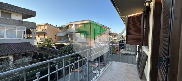 Casa de 5 divisões em Viareggio, Italy N.º 193906 50