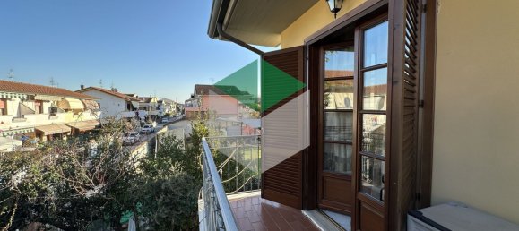 Casa de 5 divisões em Viareggio, Italy N.º 193906 64