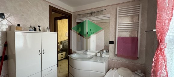 Casa de 5 divisões em Viareggio, Italy N.º 193906 66