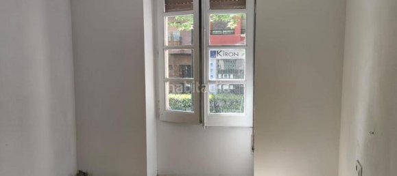 4 bedrooms Apartment in Zaragoza, Spain No. 187234 3