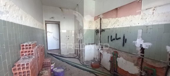 3 bedrooms Apartment in Corroios, Portugal No. 85836 11