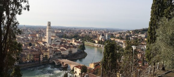 4-salle Penthouse à Verona, Italy No. 217152 3