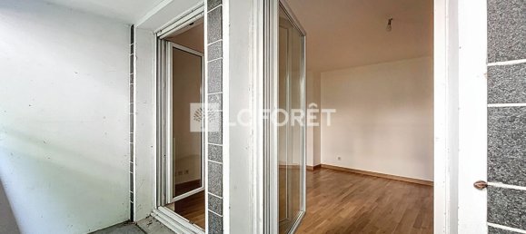 1 bedroom Apartment in Villejuif, France No. 182163 7