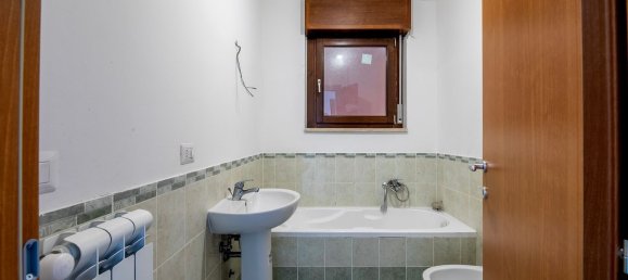 Casa de 4 habitaciónes en Rome, Italy No. 46220 2