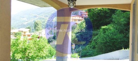 3 bedrooms Villa in Sedrina, Italy No. 309521 5