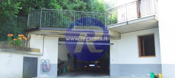 3 bedrooms Villa in Sedrina, Italy No. 309521 7