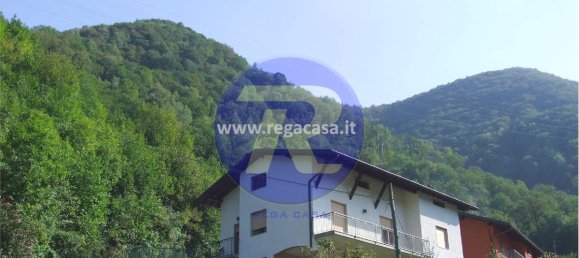3 bedrooms Villa in Sedrina, Italy No. 309521 2