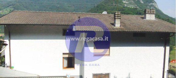 3 bedrooms Villa in Sedrina, Italy No. 309521 8