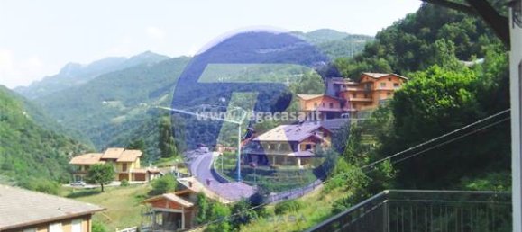 3 bedrooms Villa in Sedrina, Italy No. 309521 12