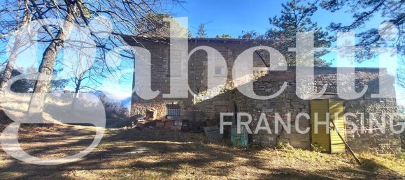 5 rooms House in Gubbio, Italy No. 154621 8