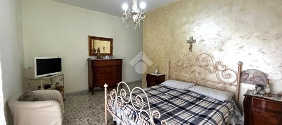 4 rooms Apartment in Casoria, Italy No. 2423 4
