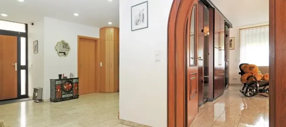 12-Zimmer Villa in Bamberg, Germany, Nr. 53987 8