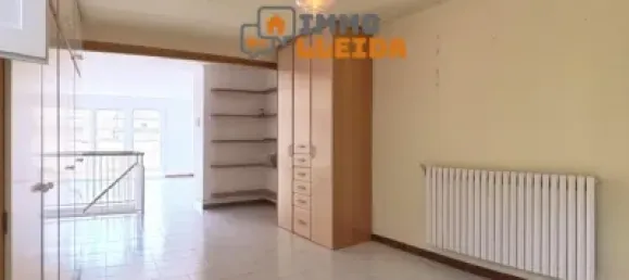 3 Schlafzimmer Doppelhaus in Lleida, Spain, Nr. 173239 30