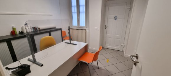 Bureau à Villa Guardia, Italy 92m² No. 199363 18