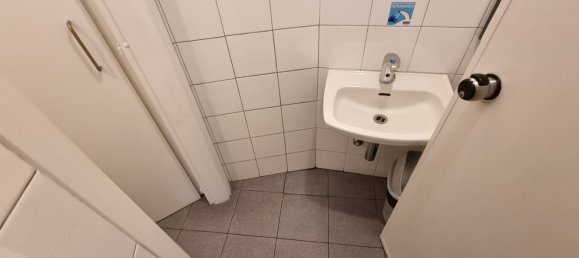 Bureau à Villa Guardia, Italy 92m² No. 199363 14