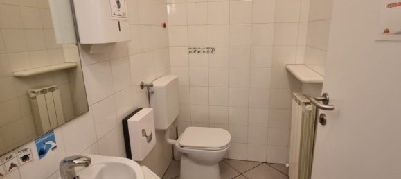 Bureau à Villa Guardia, Italy 92m² No. 199363 23