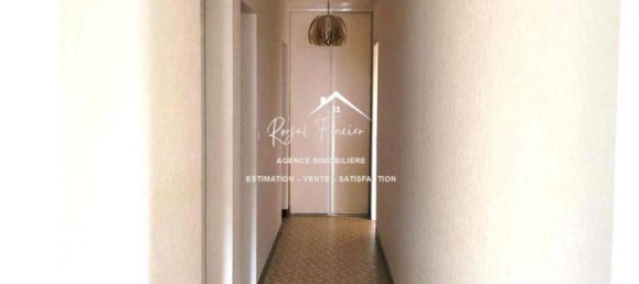 5 chambres Maison à Richelieu, France No. 94254 9