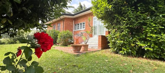 3 bedrooms Villa in Grezzana, Italy No. 257631 18