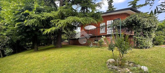 3 bedrooms Villa in Grezzana, Italy No. 257631 16