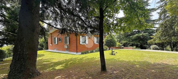 3 bedrooms Villa in Grezzana, Italy No. 257631 25