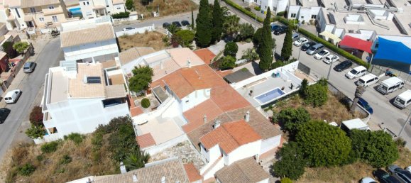 3 bedrooms Villa in Luz, Portugal No. 141020 13