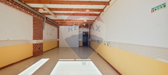 91m² Commercial property in Monte Gordo, Portugal No. 69741 4