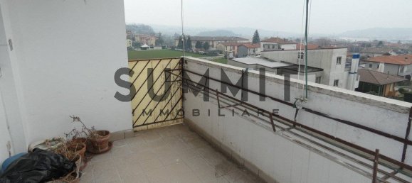 3 bedrooms Apartment in Lugo di Vicenza, Italy No. 133269 4