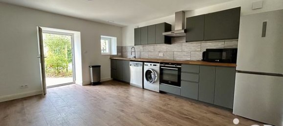 Casa de 3 dormitorios en Bressuire, France No. 305716 4