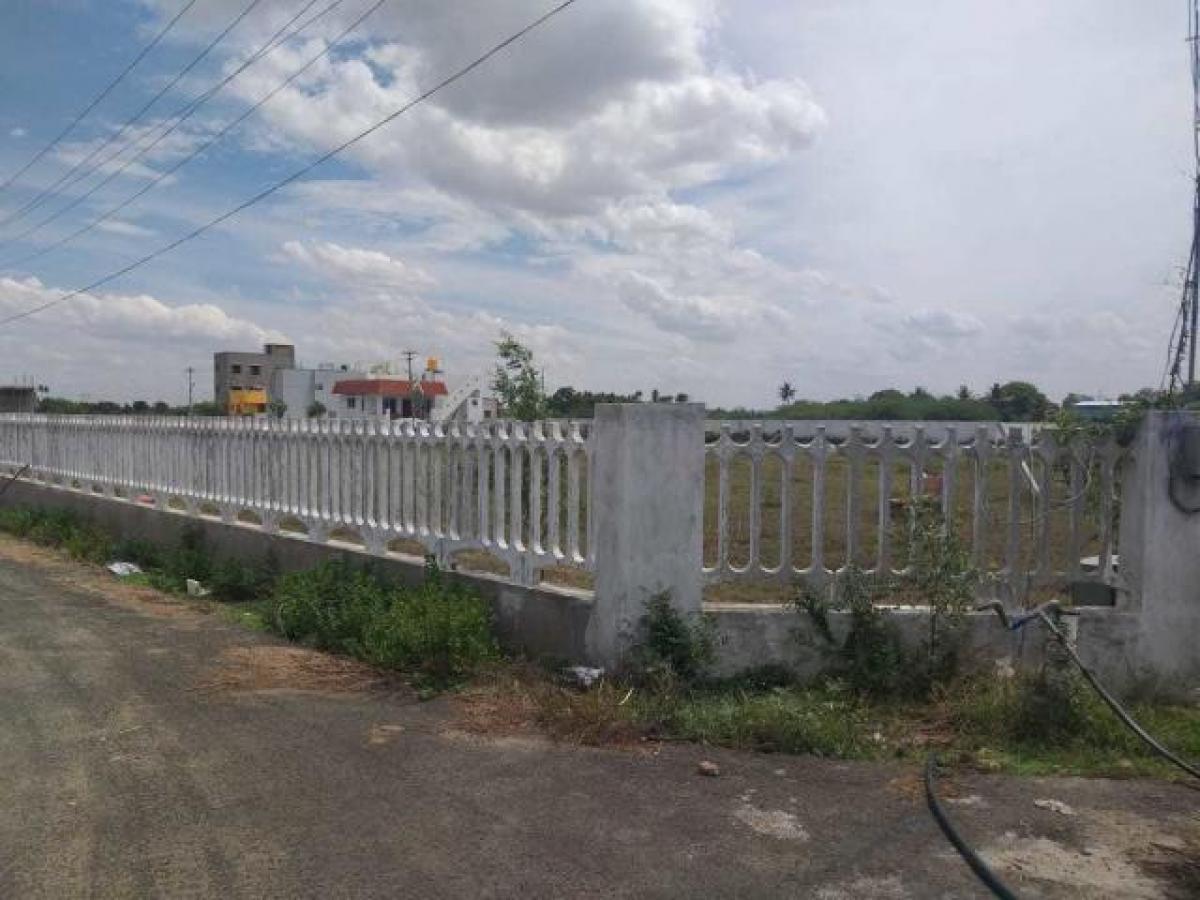  Land in Chennai, India No. 40205