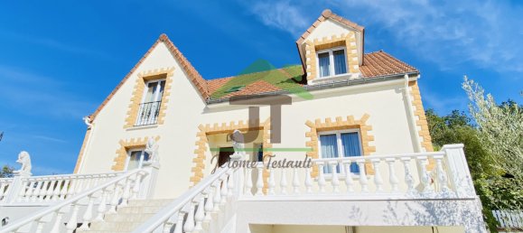 5 bedrooms House in Chateaudun, France No. 84410 2