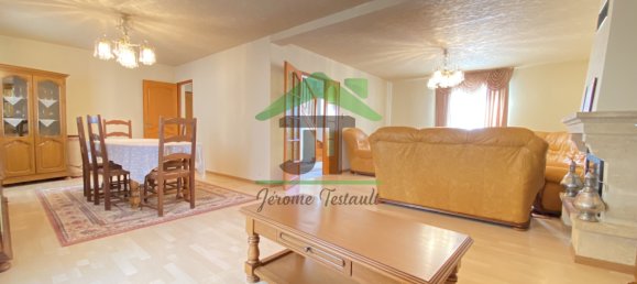 5 bedrooms House in Chateaudun, France No. 84410 6