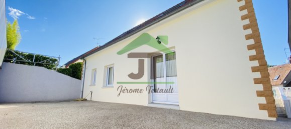 5 bedrooms House in Chateaudun, France No. 84410 5