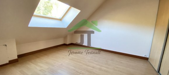 5 bedrooms House in Chateaudun, France No. 84410 17