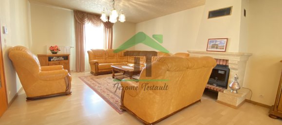 5 bedrooms House in Chateaudun, France No. 84410 7