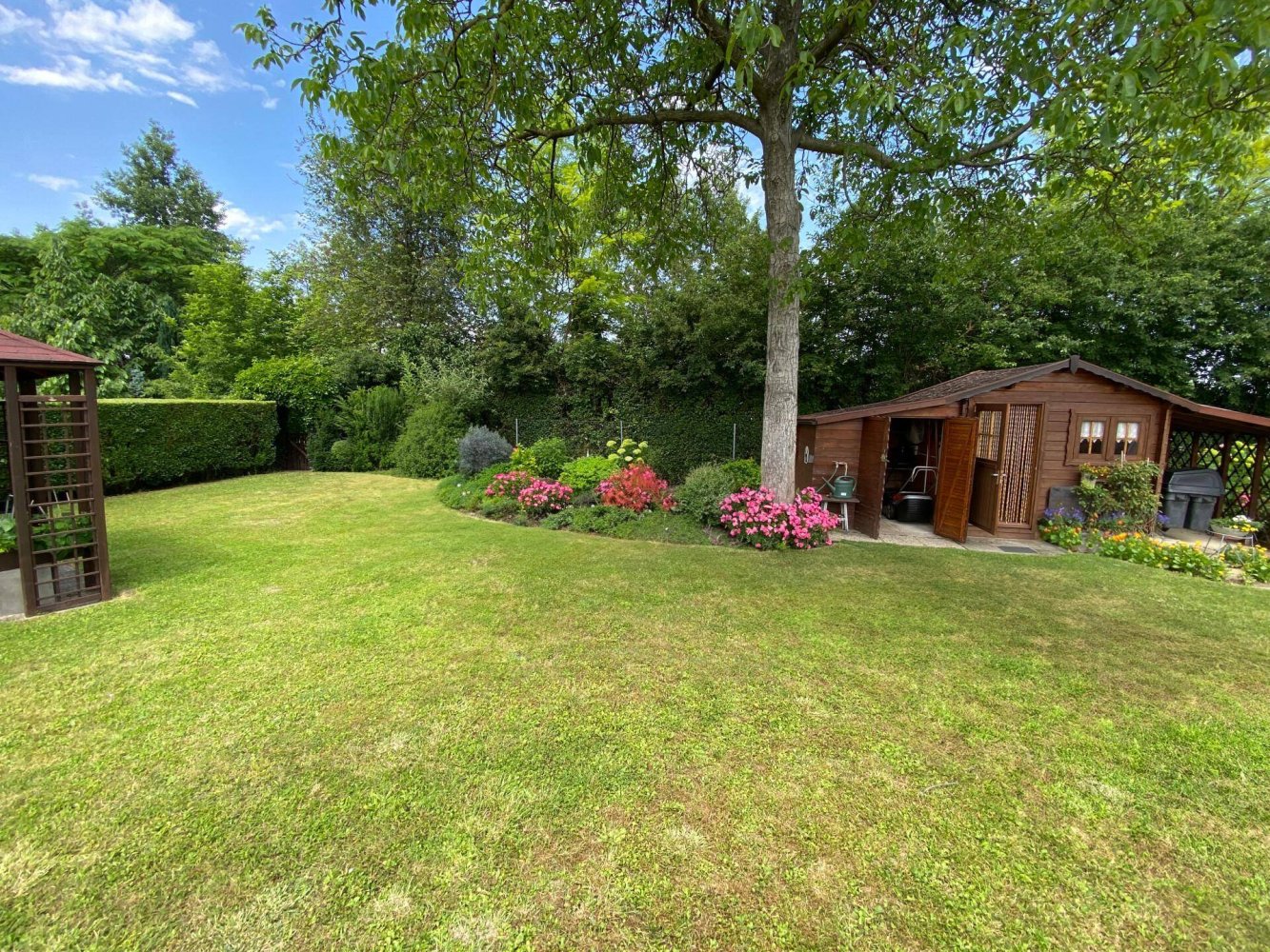  قطعة أرض في Grafenworth, Austria 1431متر مربع رقم 101423