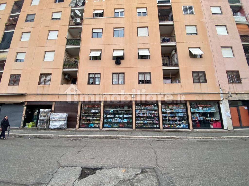 1 room Commercial property in Rome, Italy No. 264290