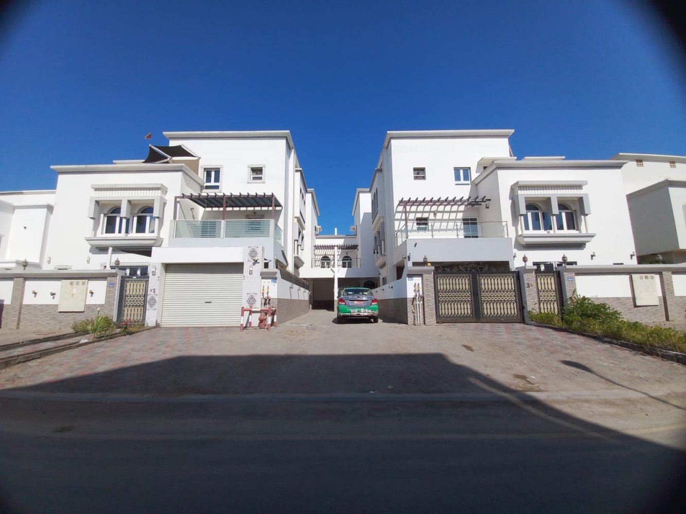 6 bedrooms Villa in Muscat, Oman No. 1493