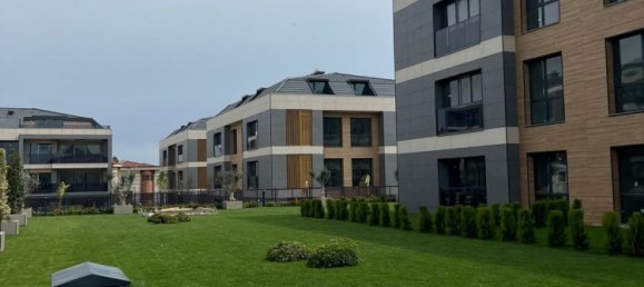 Apartment 4+1 in Istanbul, Turkey No. 11008 4