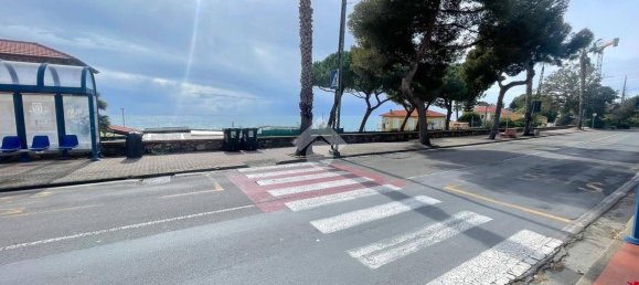 21m² Commercial property in Sanremo, Italy No. 212426 8