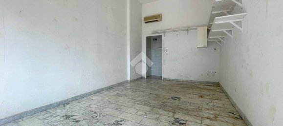 21m² Commercial property in Sanremo, Italy No. 212426 17