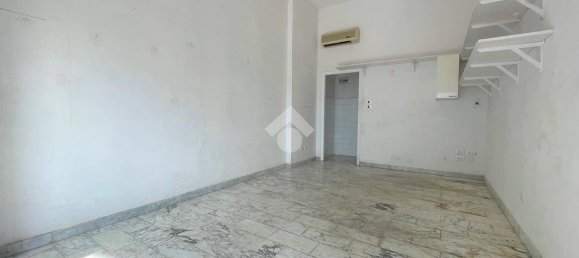 21m² Commercial property in Sanremo, Italy No. 212426 5
